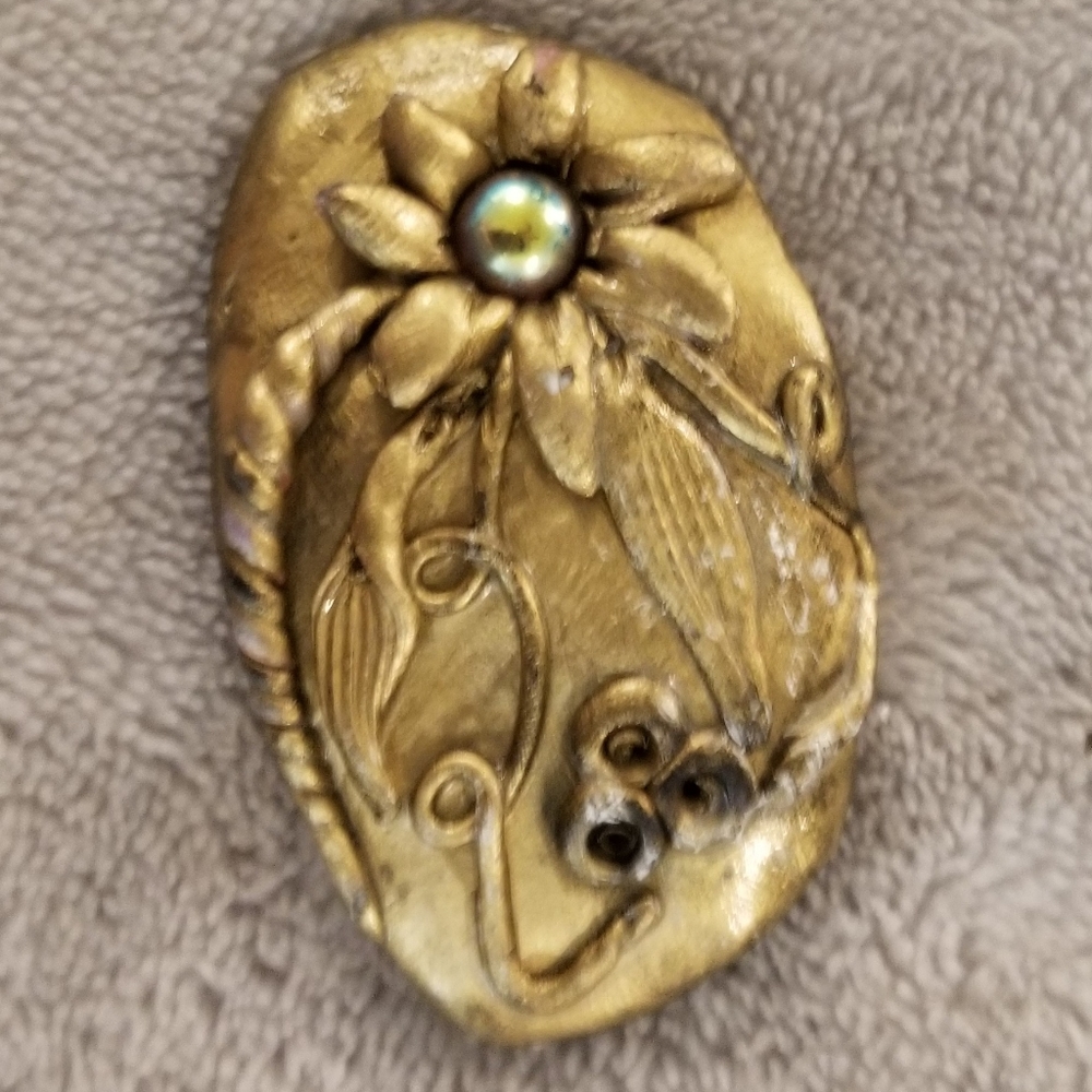Vintage Brooche. A13